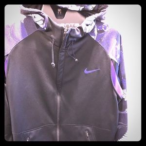Black Mamba edition therma-fit Nike Hoodie.